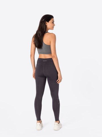 ONLY PLAY Skinny Sportbroek in Lila