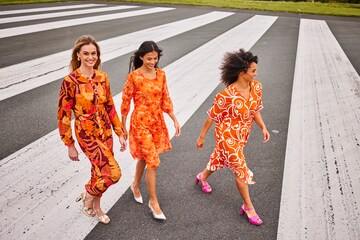 Aniston SELECTED Dress in Orange