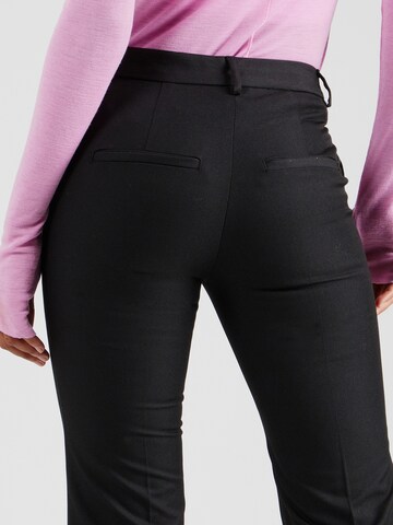 évasé Pantalon à plis Monki en noir