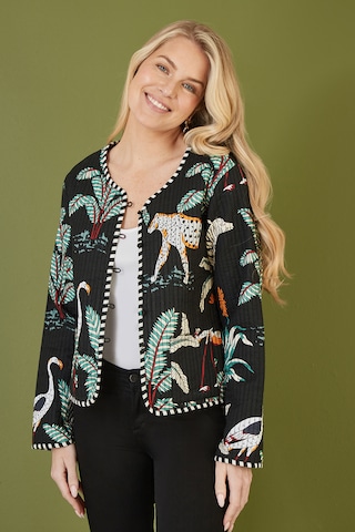 Yumi Jacke in Schwarz: Vorderseite