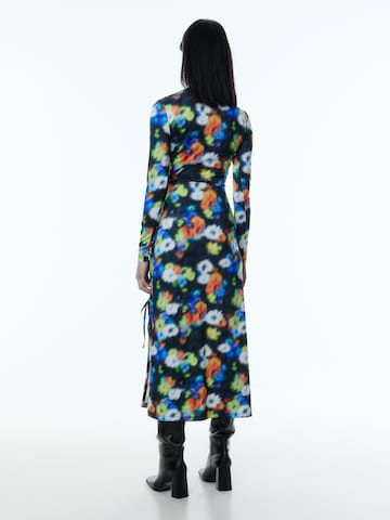EDITED Φόρεμα 'Tobia' σε ανάμεικτα χρώματα