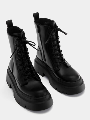 Bottines à lacets Pull&Bear en noir
