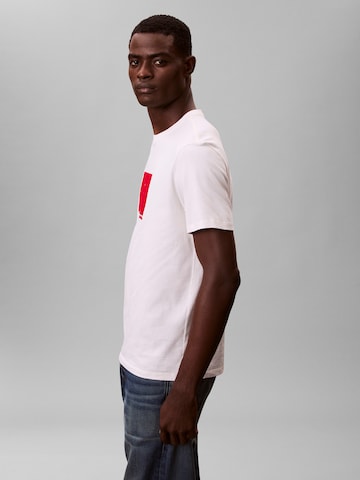 Calvin Klein Футболка в Белый