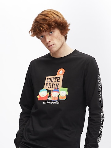 hydroponic - Camiseta 'Hydroponic x South Park Gang Long-Sleeve T-Shirt' en negro: frente
