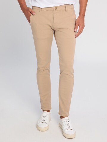 Cross Jeans Slim fit Chino Pants in Beige: front