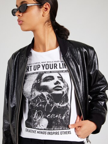 Soccx Shirt in White