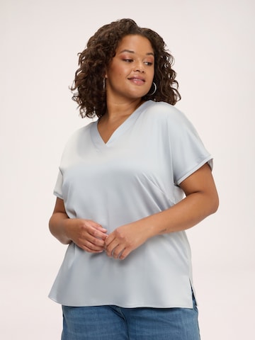 T-shirt Fiorella Rubino en gris : devant