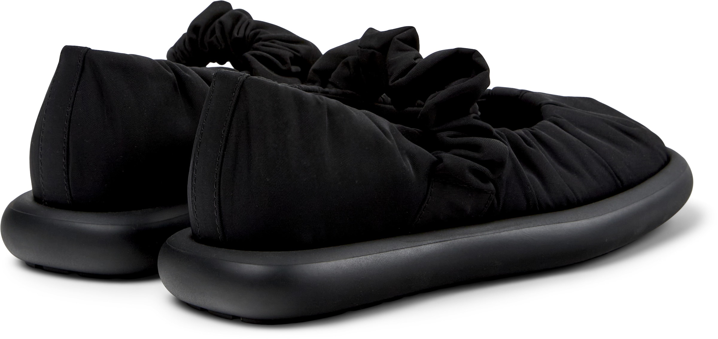 Ballerina con cinturino 'Onda' di CAMPER in nero