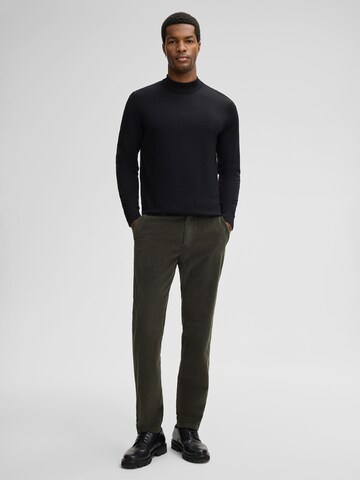 STRELLSON Regular Trousers 'Rion' in Green