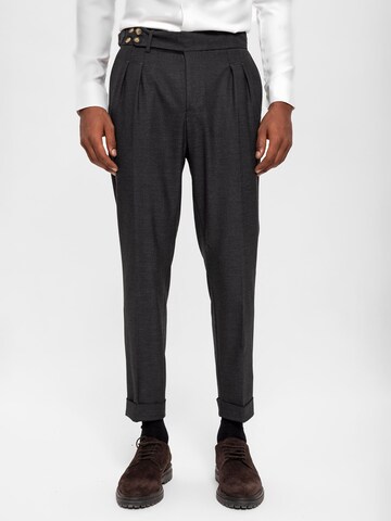 Regular Pantalon à pince Antioch en gris : devant