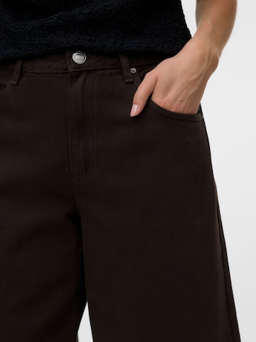 Loosefit Jeans 'RAILA ' di VERO MODA in marrone