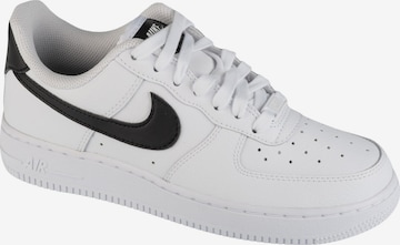 Baskets basses 'Nike Air Force 1 07' NIKE en blanc : devant