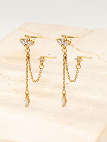 Orecchini 'Petal Chain Dangle' di Hey Happiness in oro