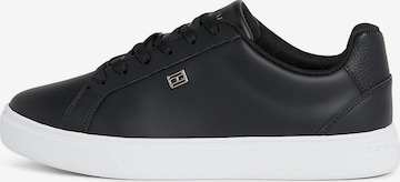 Baskets basses 'Essential' TOMMY HILFIGER en noir : devant