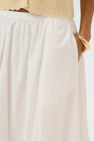 SOAKED IN LUXURY Rok 'SLAlmeda' in Wit