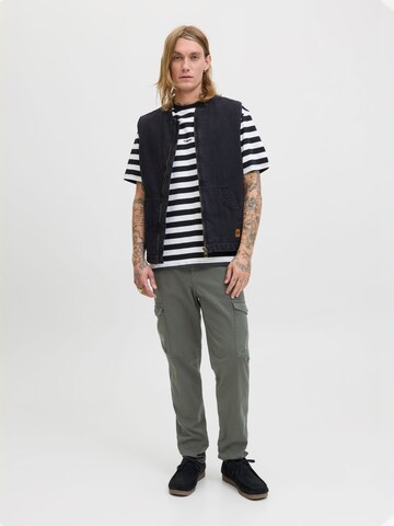 JACK & JONES Zwężany krój Bojówki w kolorze zielony