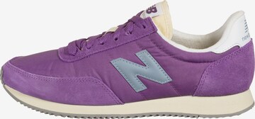 Baskets basses new balance en violet