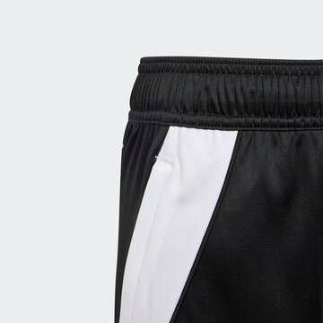 ADIDAS PERFORMANCE Loosefit Sportshorts 'Tiro 24' in Schwarz