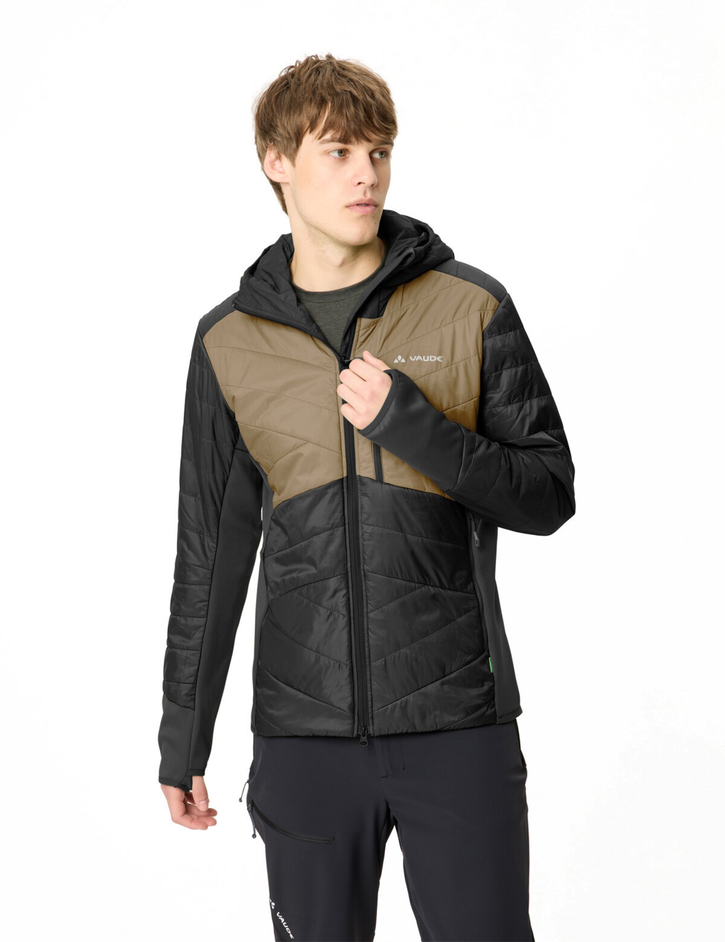 VAUDE Outdoor jacket 'Sesvenna IV' in Black