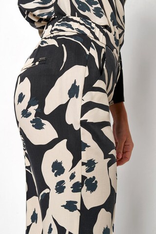 TONI Loosefit Hose in Schwarz