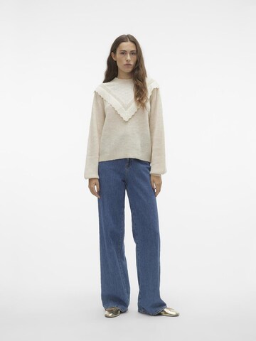 VERO MODA Pullover 'Misa broderie' in Beige