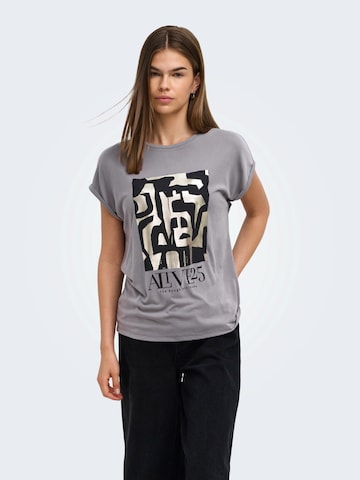 T-shirt 'ONLFREE NEW' ONLY en gris : devant