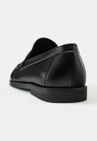 Pull&Bear Mokassin in Schwarz