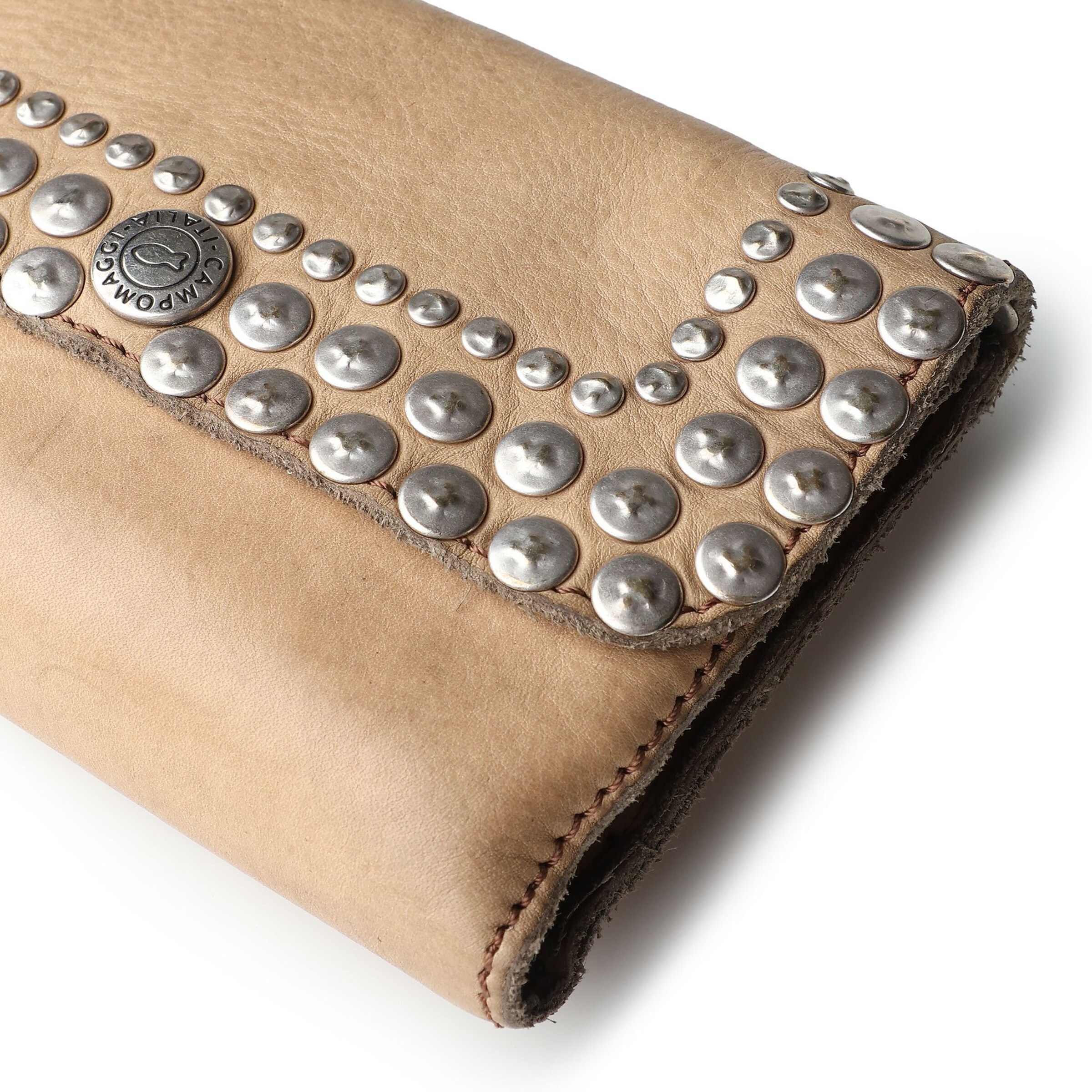 Portamonete 'Mirta' di Campomaggi in beige