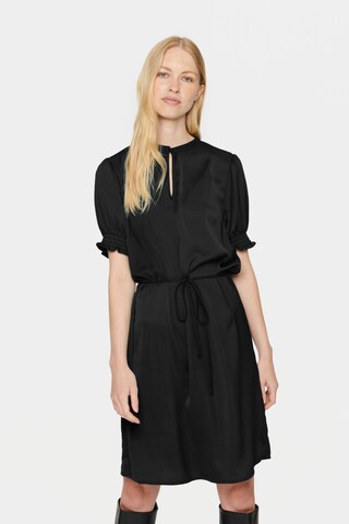 SAINT TROPEZ - Vestido camisero 'Nunni' en negro: frente