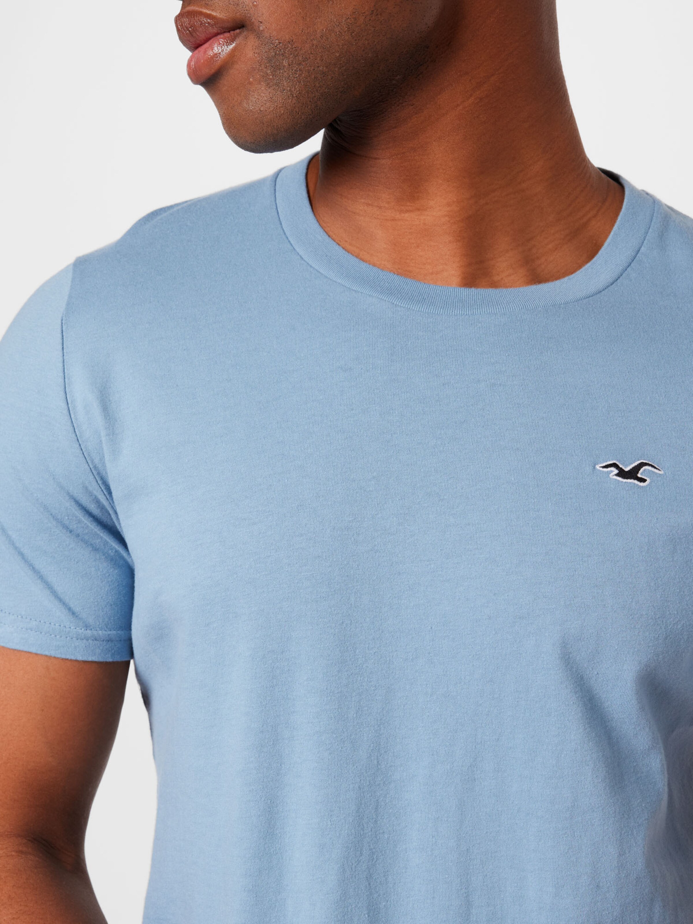 Männer Shirts HOLLISTER T-Shirt in Mischfarben - II00584 Männer Shirts HOLLISTER T-Shirt in Mischfarben - II00584