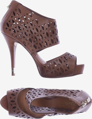 GUESS High Heels & Pumps in 38 in Brown: front