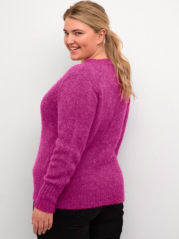 KAFFE CURVE Strickjacke 'Zolina ' in Pink