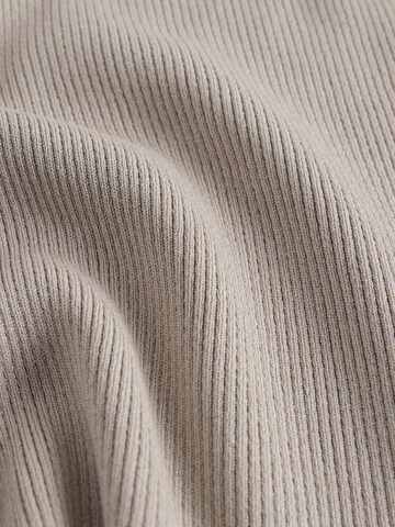 The Set Knitted Top in Beige