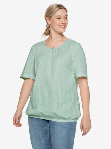 SHEEGO Tunic in Green: front