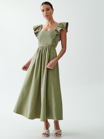 The Fated Φόρεμα 'PARLOUR' σε πράσινο: μπροστά