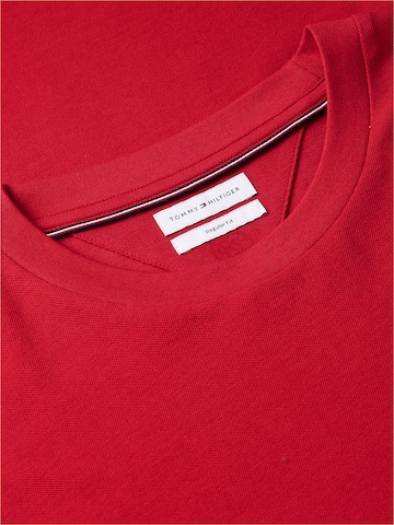 TOMMY HILFIGER Shirt in Red