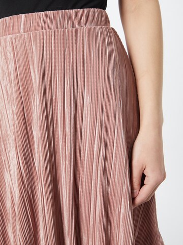 ABOUT YOU Skirt 'Drama' in Pink