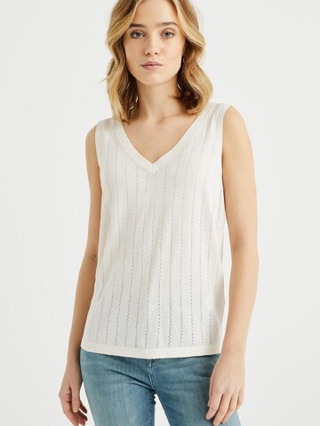 WE Fashion Knitted Top in White: front