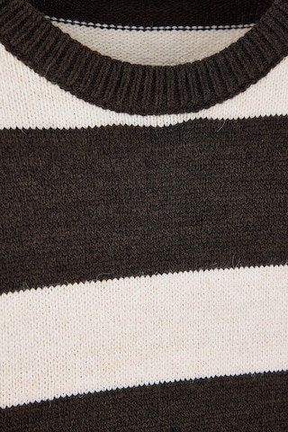 Pull-over Trendyol en marron