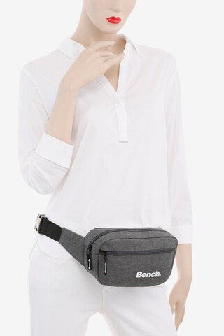 BENCH Fanny Pack in Grey: front