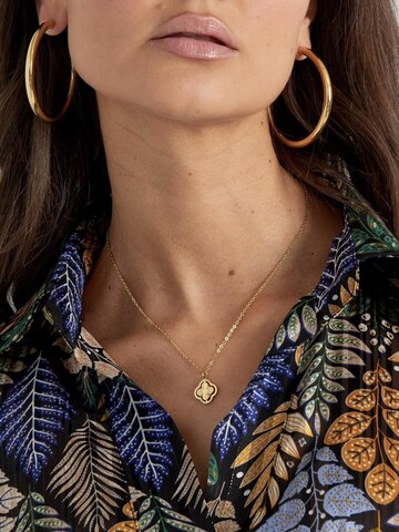 Cala Rose Ketting 'ISALIE' in Goud: voorkant
