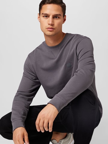 Sweat-shirt 'Westart' BOSS en gris
