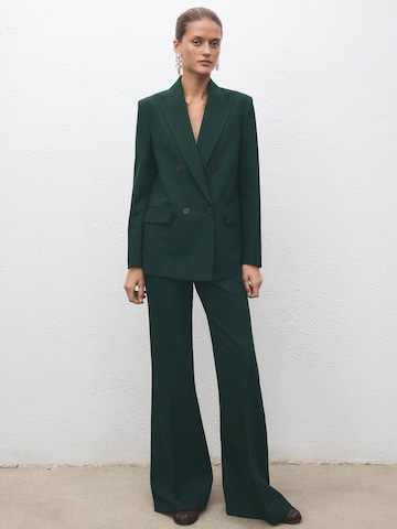 MANGO Rozšírený strih Nohavice s pukmi 'IRESE' - Zelená