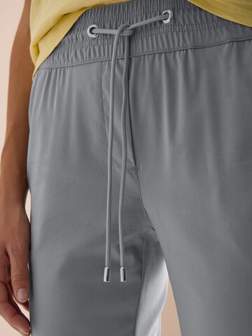 Coupe slim Pantalon 'Tracey' CECIL en gris