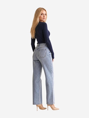 GUESS Sweater 'LS VN ELLIE SWTR W6YR10 Z0949' in Blue