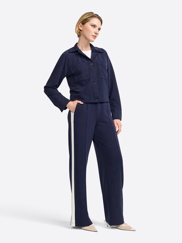 Rich & Royal Wide leg Trousers in Blue