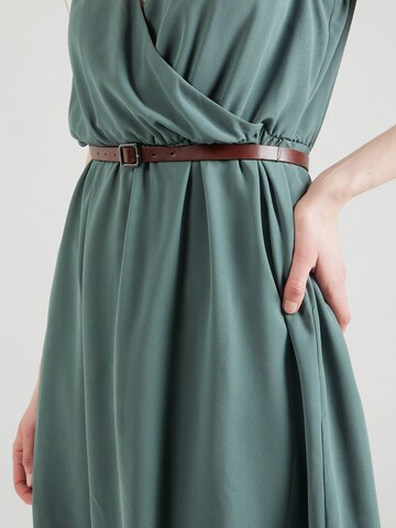 Robe 'Ronja' ABOUT YOU en vert