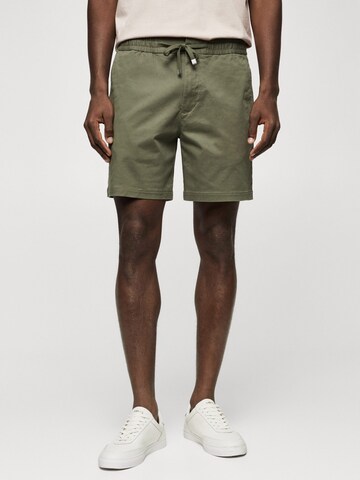 MANGO MAN Regular Chino 'REY' in Groen: voorkant