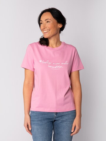 Watapparel T-Shirt 'Früher War Mehr Lametta' in Pink: Vorderseite