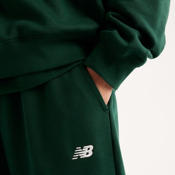 new balance Sweatshirt 'Sport Essentials French Terry Crew' in Groen